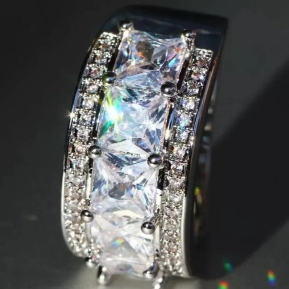 NEW 8.7 CT 925 SILVER DIAMOND ENGAGEMENT RING, CUTE RING, SHINY RING. - Picture 2 of 4